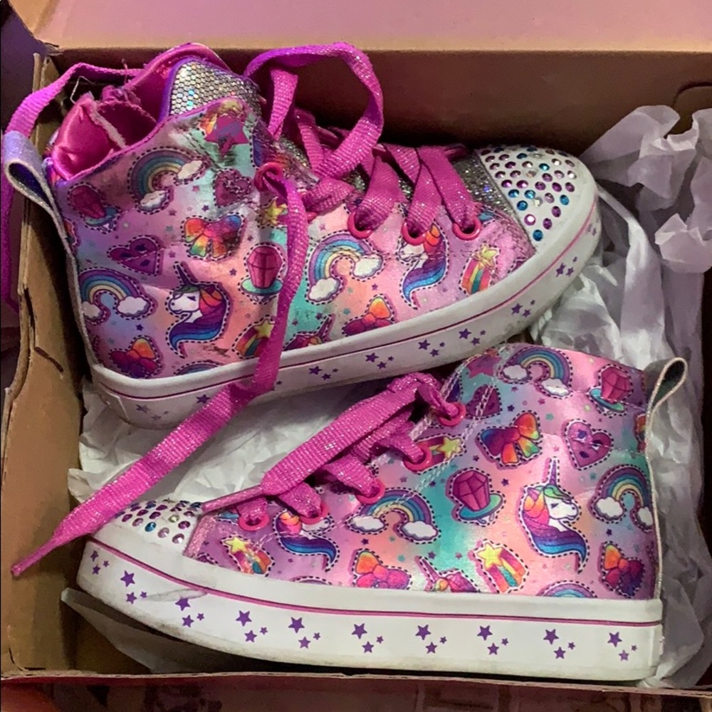 Twinkle Toes Light Up